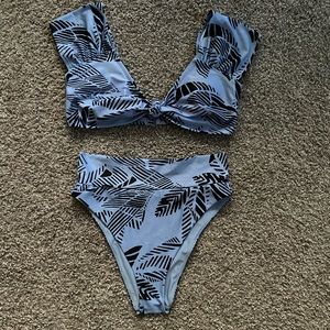 Aerie Swimsuit (top and bottom sizes are different)